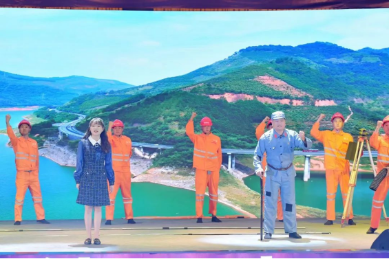 2022.7.8聚智賦能 橋見未來——四川路橋橋梁公司舉行2022年“川橋杯”創(chuàng)新創(chuàng)效大賽成果發(fā)布會1653.png